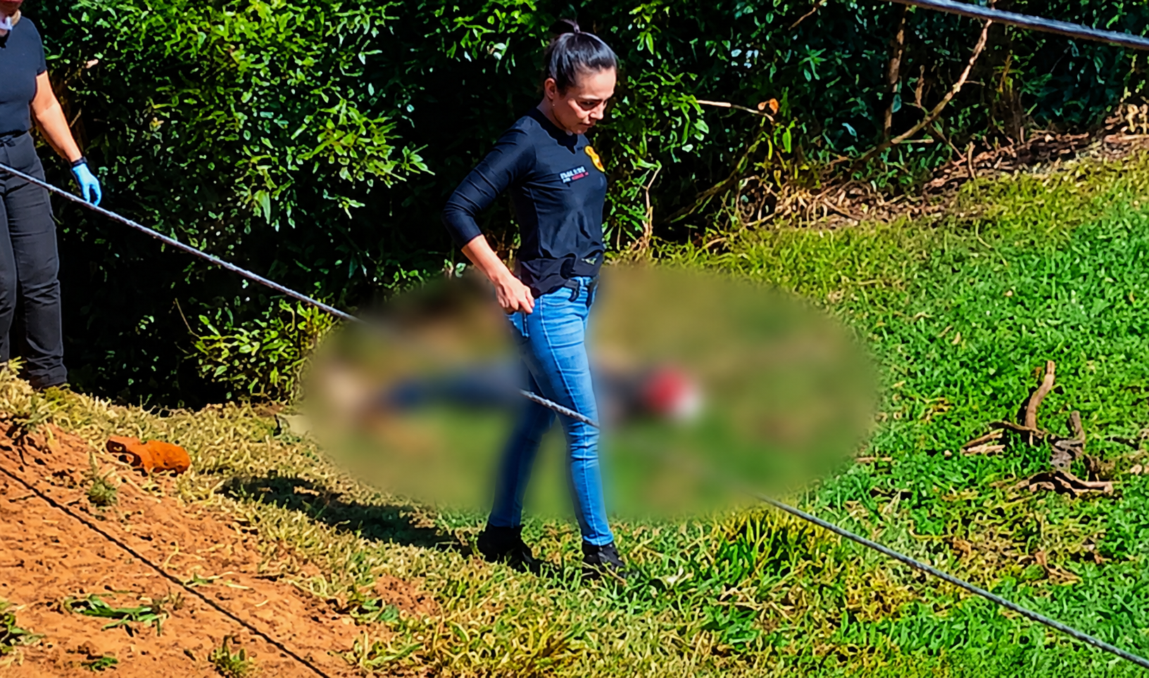 Homem é encontrado morto com tiro na cabeça em sítio na região
