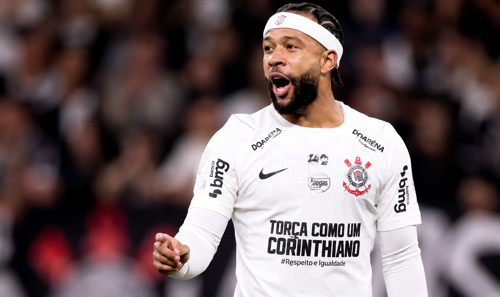 Renovação de Memphis no Corinthians esquenta e ganha apoio de patrocinadora