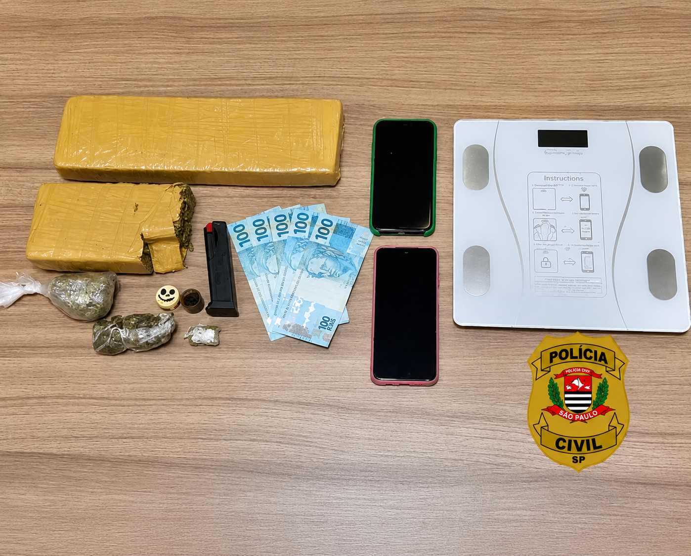 Polícia Civil prende dupla por tráfico e apreende mais de 1,5 quilo de maconha em Birigui