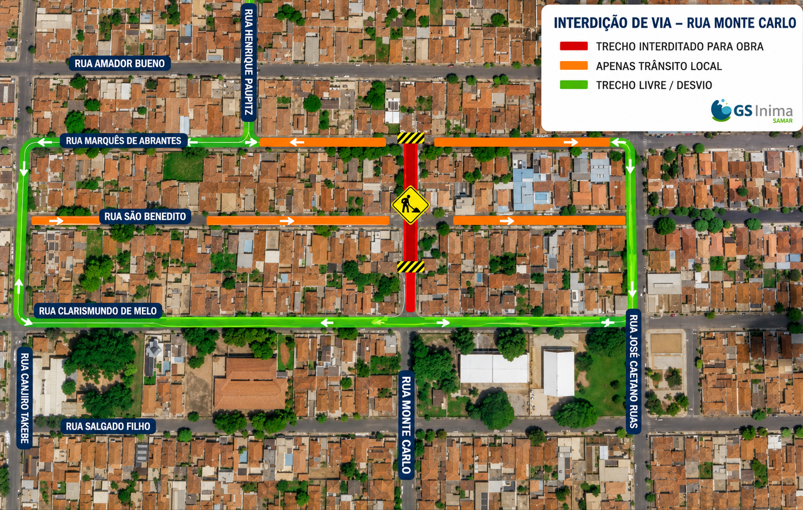 Trecho da Rua Monte Carlo está interditado para obra de esgoto que deve durar até 30 dias