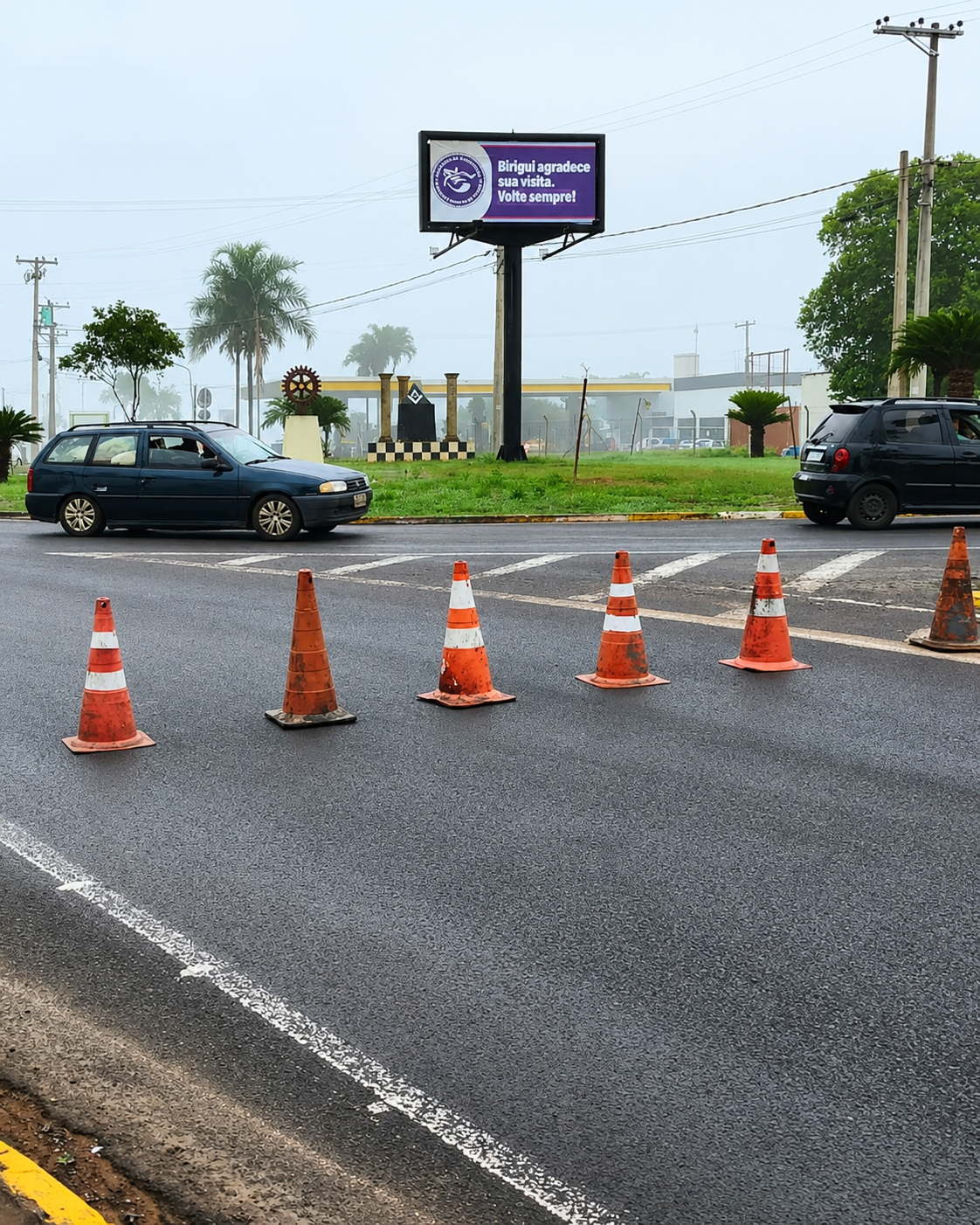 Rotatória das avenidas Euclides Miragaia e Nove de Julho é interditada temporariamente