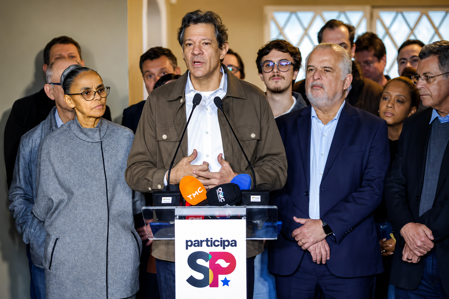 Haddad anuncia Márcio França como vice na chapa que disputará o governo de SP em outubro