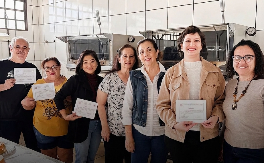 Fundo Social de Birigui forma turma do Curso de Culinária Focada na Geração de Renda