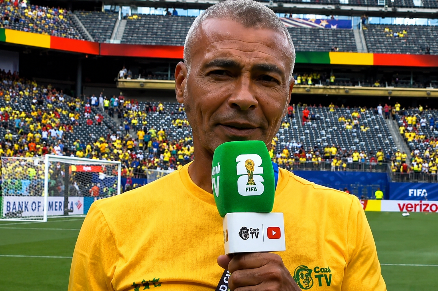 Justiça manda penhorar pagamentos da CazéTV a Romário