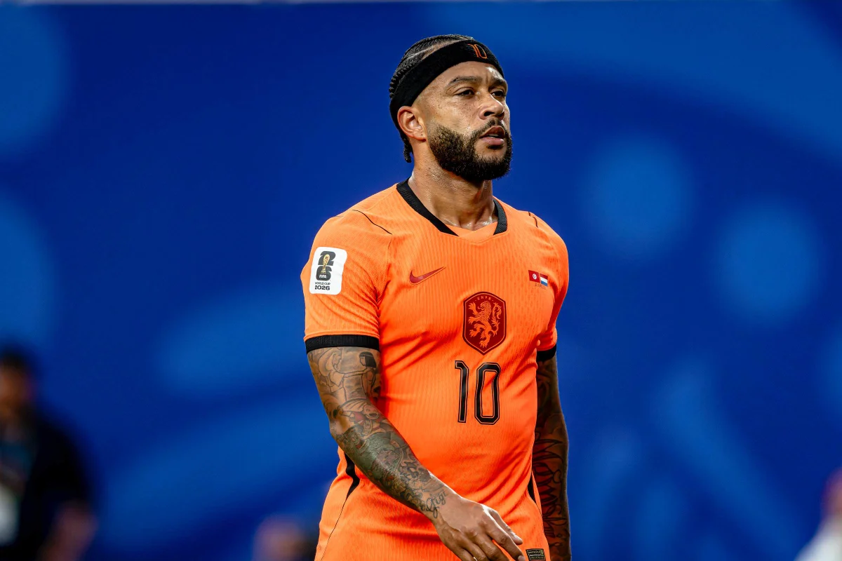Entenda por que renovação de Memphis com o Corinthians ainda não avançou