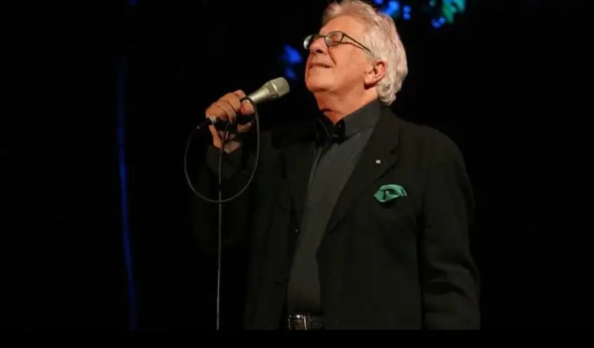 Morre aos 86 anos Peppino di Capri, cantor e compositor italiano