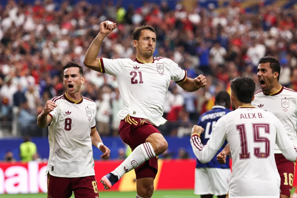 Espanha derruba a França e vai à final da Copa após 16 anos
