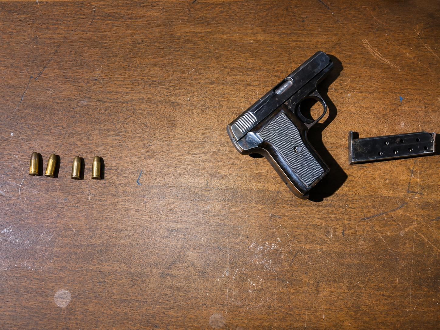 Denúncia no condomínio! PM apreende pistola em casa de empresários em Birigui