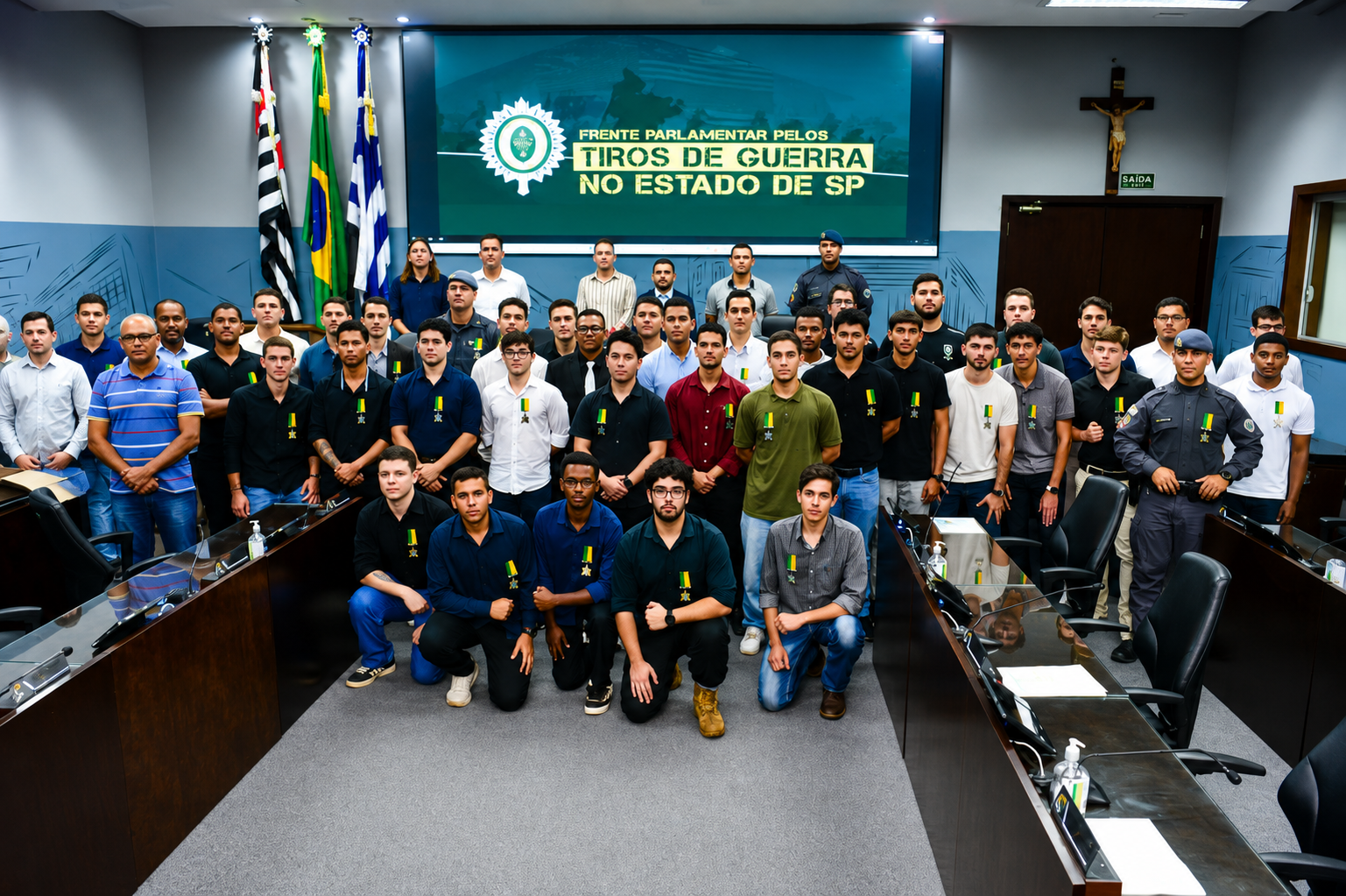 Araçatuba sediou entrega da Medalha Mérito Tiro de Guerra com noite de homenagens