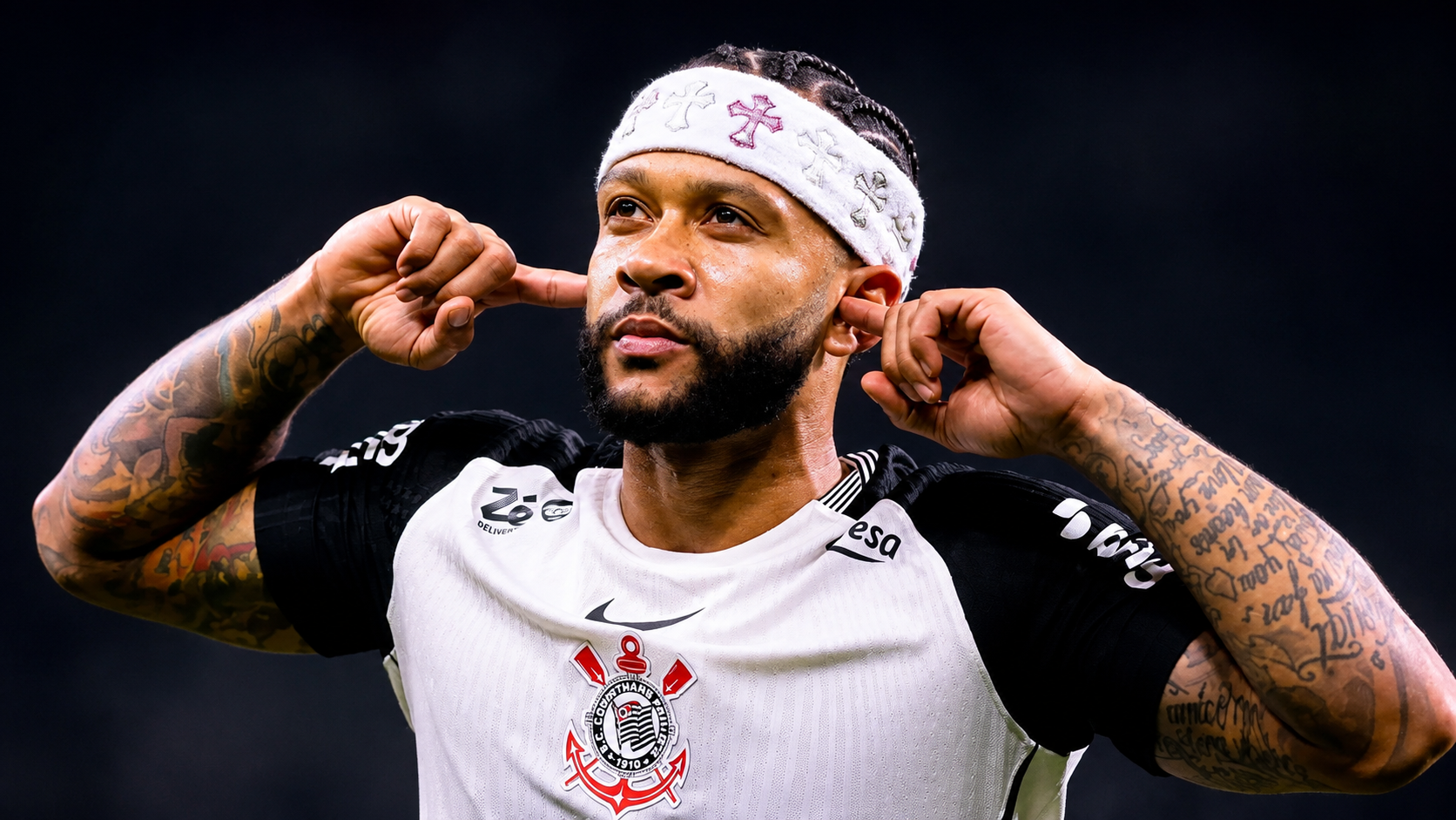 Memphis Depay renova com o Corinthians, cai no BID e já pode ir pro jogo