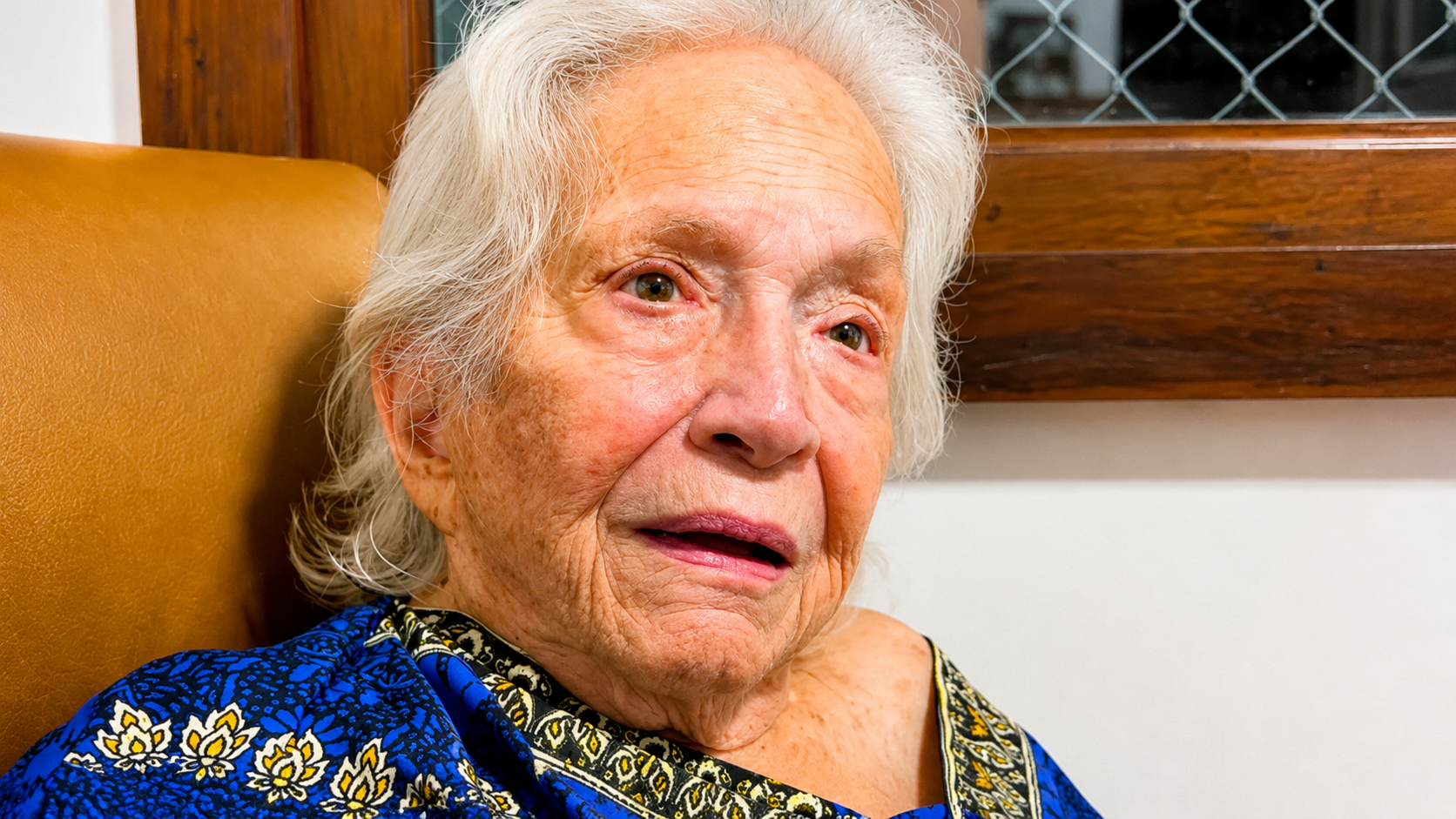 Nathalia Timberg emociona ao se despedir de Laura Cardoso e Glória Menezes