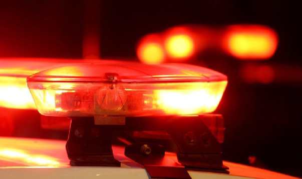 Dupla perde a linha, xinga policiais em ocorrência e vai parar na delegacia em Birigui