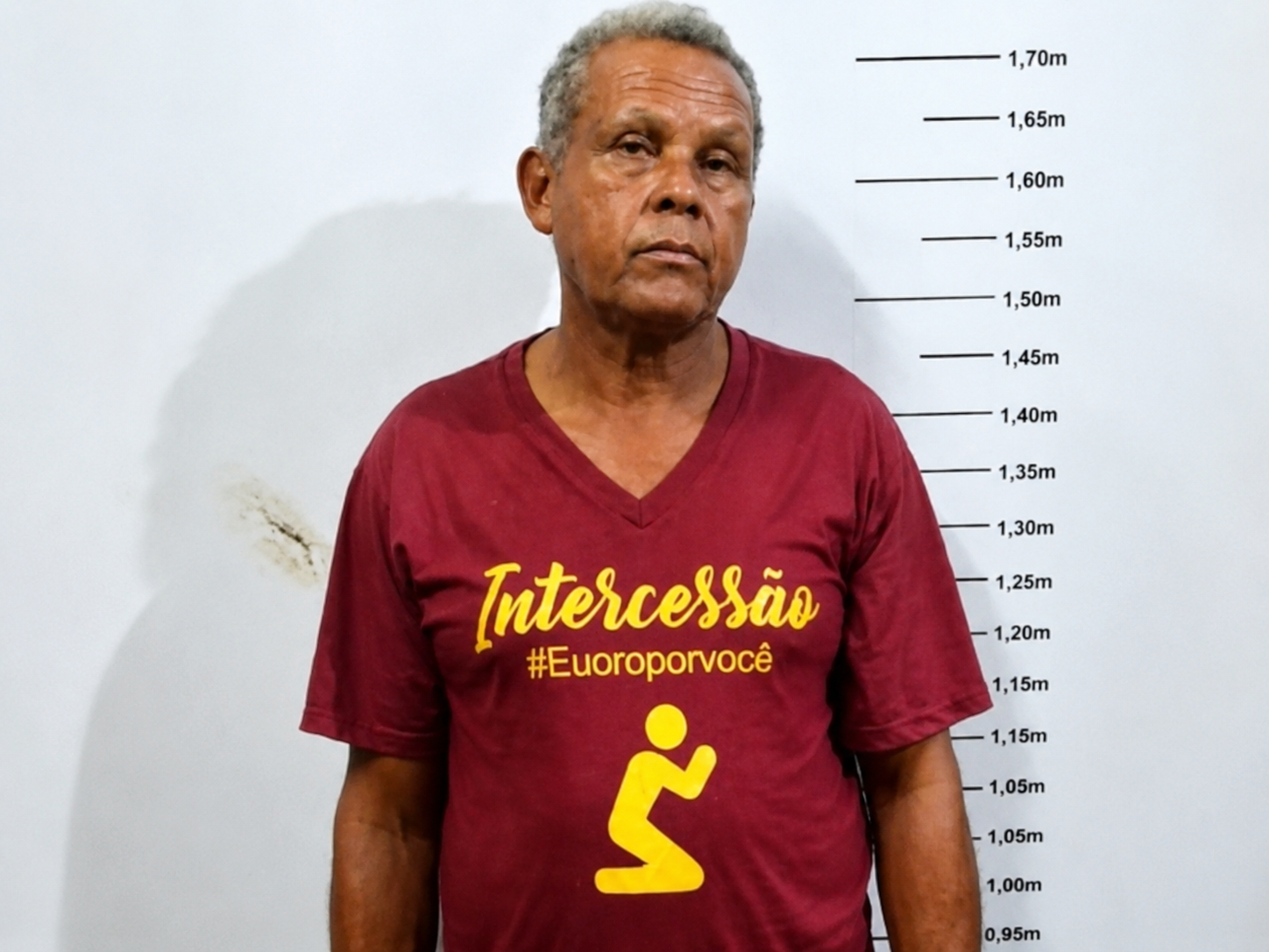 Pastor é preso em flagrante acusado de estuprar a própria neta de 8 anos antes de ir para o culto