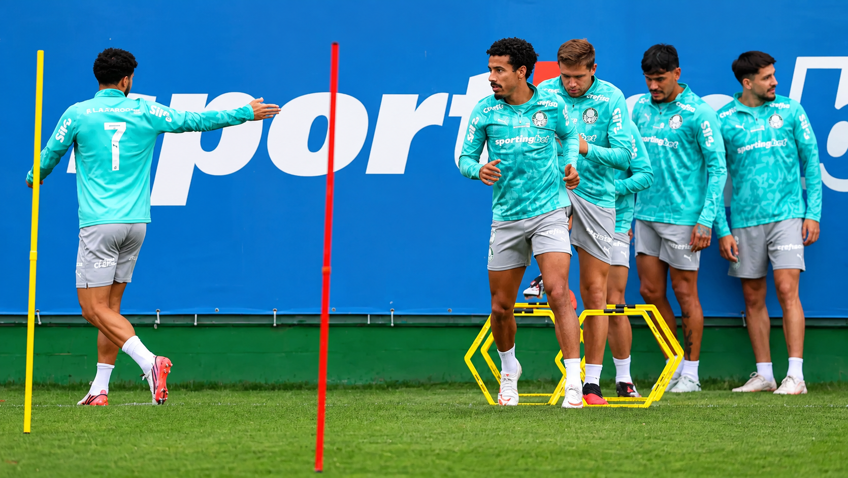 Com desfalque no meio, Palmeiras fecha treino para encarar a LDU na Libertadores