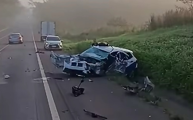 Acidente com carro da Prefeitura de Glicério deixa dois mortos em José Bonifácio