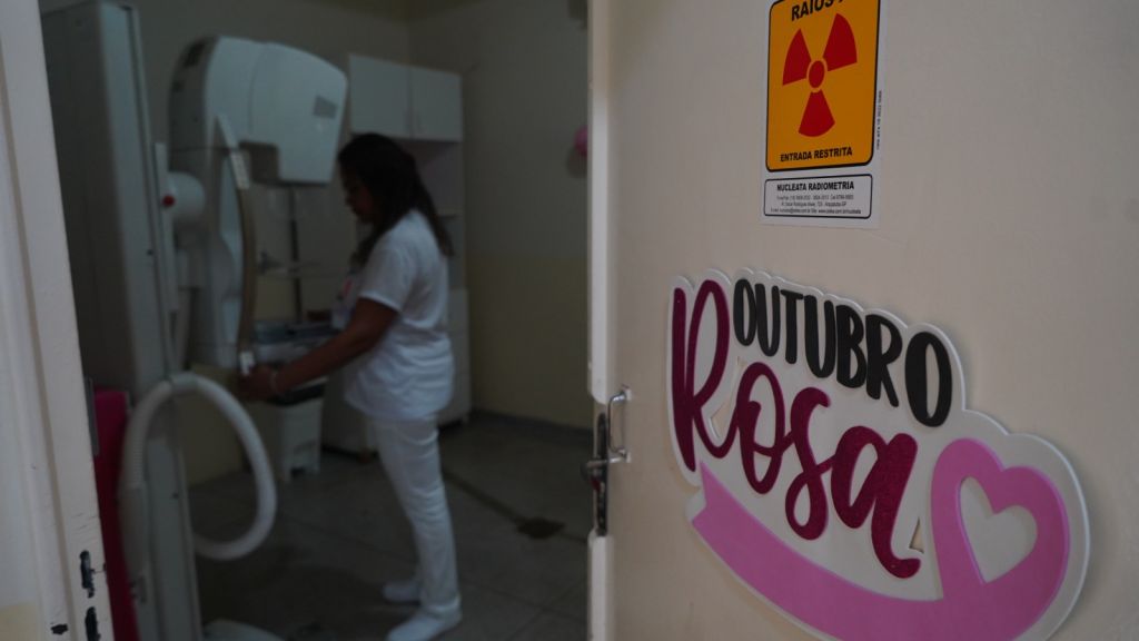 Outubro Rosa: Saúde de Araçatuba amplia oferta de mamografias e preventivos