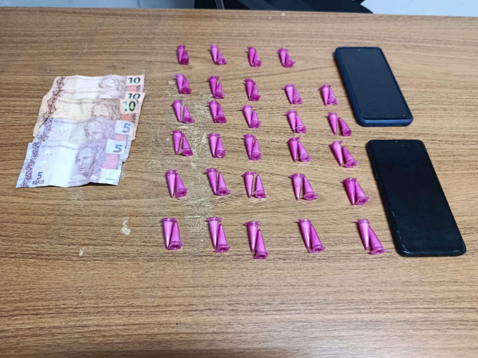Adolescente é apreendido com 58 pinos de cocaína em Araçatuba